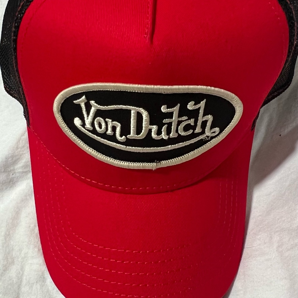 Von Dutch Bright Cherry Red and Black trucker hat NWT Patch Logo